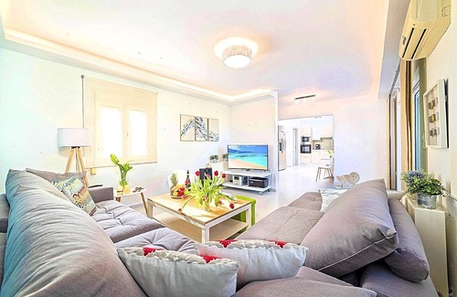 Dramia House | Holiday house Yeoryioupolis Kriti for 1 - 15 persons with 5 bedrooms - Holiday house