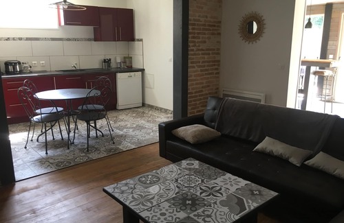 Pontenx-les-Forges House | Holiday house MIMIZAN, Very warm wooden terrace, private swimming pool.