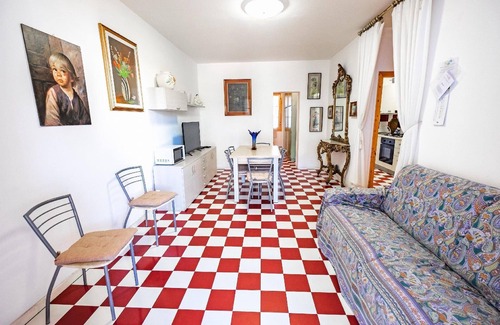 Lido delle Nazioni House | Holiday house Lido delle Nazioni for 1 - 8 persons with 3 bedrooms - Row house