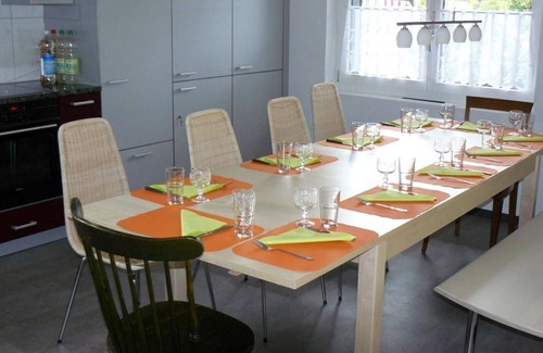 Aeschi bei Spiez House | Holiday house Aeschi b. Spiez for 1 - 6 persons with 3 bedrooms - Holiday house
