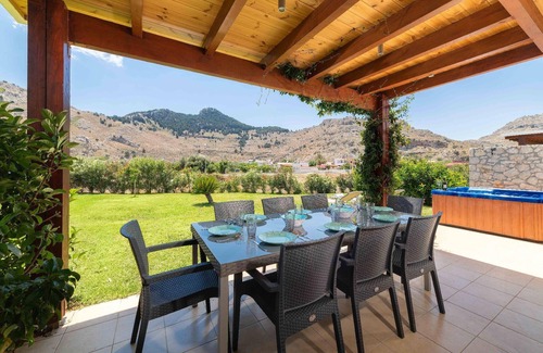 Kolymbia House | Holiday house Archangelos for 1 - 9 persons with 3 bedrooms - Twin house