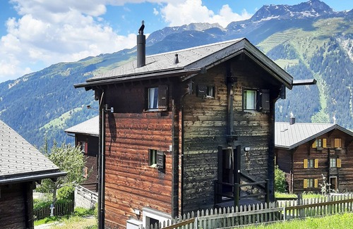 Bellwald Ski Chalet | Holiday house Bellwald for 1 - 5 persons with 3 bedrooms - Holiday house