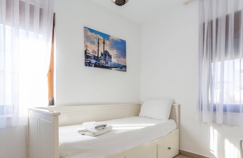 Bogazkent House | Holiday house Boğazkent for 1 - 8 persons with 3 bedrooms - Twin house