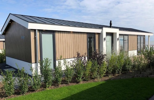 Bovenkarspel House | Holiday house Bovenkarspel for 1 - 4 persons with 2 bedrooms - Holiday home