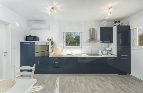 Radini House | Holiday house Brtonigla for 1 - 7 persons with 3 bedrooms - Holiday house