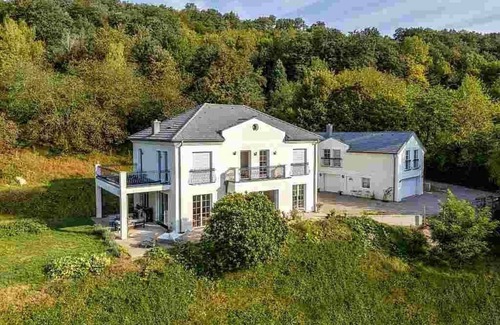 Maria Anzbach House | Holiday house Burgstall for 1 - 10 persons with 5 bedrooms - Holiday house