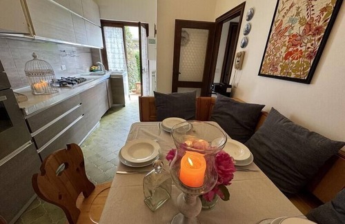 Lido di Camaiore House | Holiday house Camaiore for 1 - 6 persons with 2 bedrooms - Holiday home