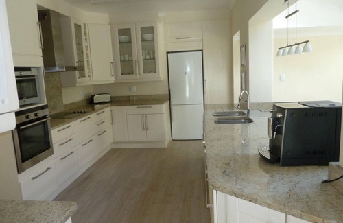 Lakeside House | Holiday house Cape Town for 1 - 6 persons with 3 bedrooms - Holiday house