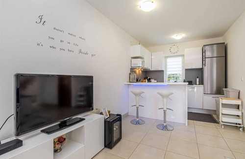 Kras House | Holiday house CIRIK with heated swimming pool
