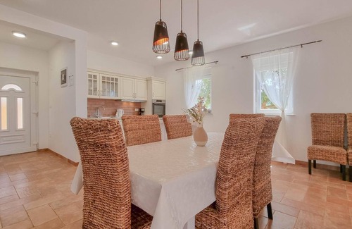 Dajla House | Holiday house Dajla for 1 - 8 persons with 4 bedrooms - Holiday home