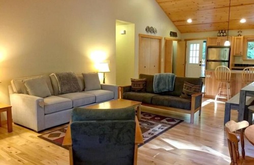 Warnick House | Holiday house Deming for 1 - 10 persons with 3 bedrooms - Holiday home
