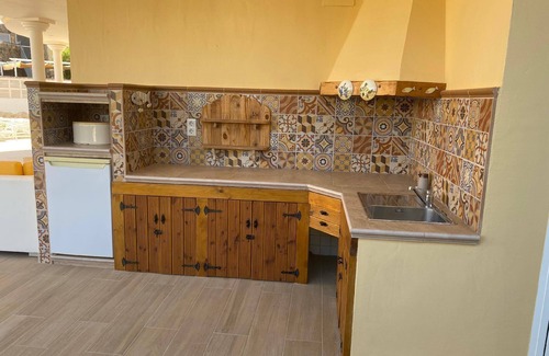 Els Poblets House | Holiday house Els Poblets for 1 - 8 persons with 4 bedrooms - Holiday home