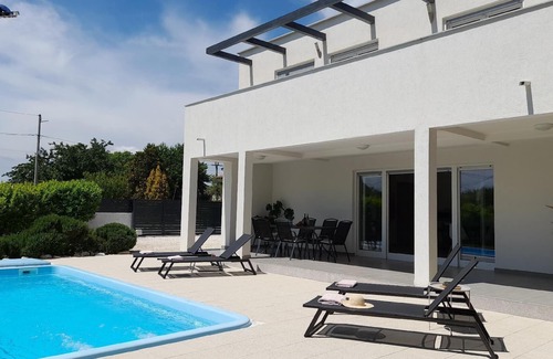 Filipana House | Holiday house Filipana for 1 - 7 persons with 3 bedrooms - Twin house
