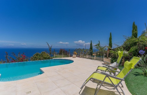 Gaula House | Holiday house Gaula for 2 - 6 persons with 3 bedrooms - Holiday house
