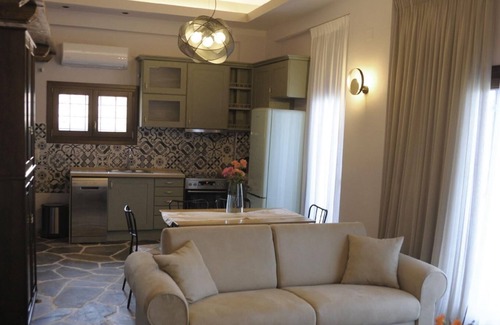 Papa Nero House | Holiday house Agios Ioannis for 1 - 6 persons with 2 bedrooms - Twin house