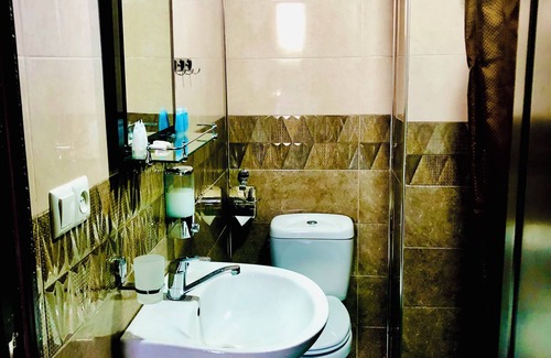Mtsvane Kontskhi Hotel | Holiday House Green Cape Batumi