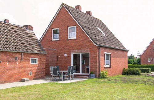 Krummhoern House | Holiday house Grimersum for 1 - 6 persons with 4 bedrooms - Holiday house