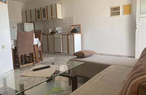 Cesarica House | Holiday house Karlobag for 1 - 12 persons with 4 bedrooms - Holiday home