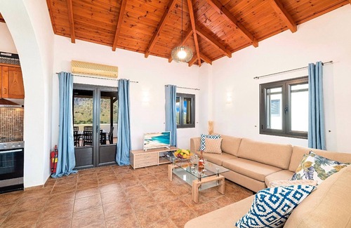 Kavallos House | Holiday house Kavallos for 1 - 16 persons with 6 bedrooms - Holiday house