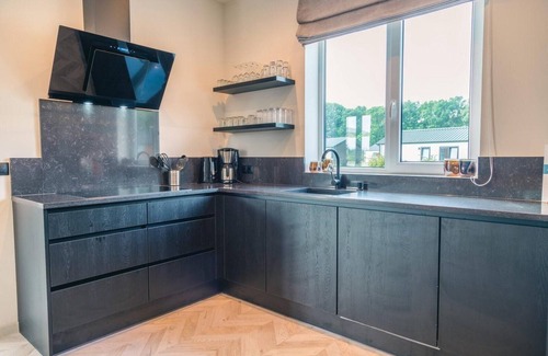 Kerkdriel House | Holiday house Kerkdriel for 1 - 10 persons with 5 bedrooms - Holiday home