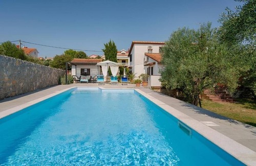 Kornic House | Holiday house Kornic for 1 - 8 persons with 3 bedrooms - Holiday house