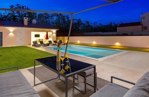 Bibici House | Holiday house Krancici for 6 - 8 persons with 3 bedrooms - Holiday home