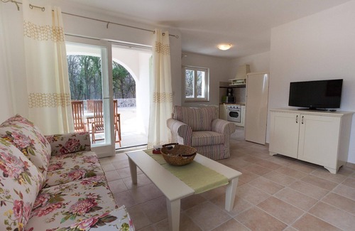 Kras House | Holiday house Kras for 1 - 12 persons with 6 bedrooms - Holiday home
