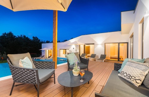 Boljevici House | Holiday house Krsan for 1 - 10 persons with 5 bedrooms - Holiday house
