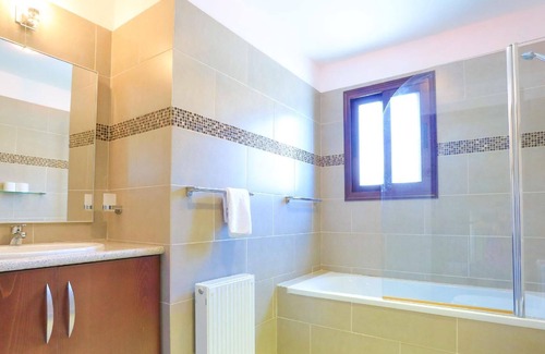 Meladeia House | Holiday house Lysos for 1 - 8 persons with 3 bedrooms - Holiday home