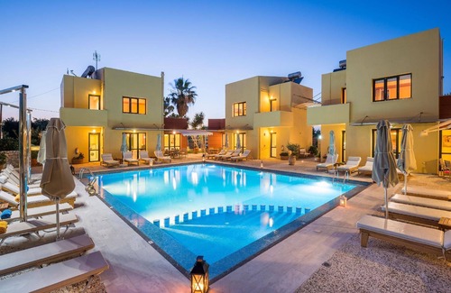 Maleme House | Holiday house Maleme Kriti for 1 - 18 persons with 9 bedrooms - Holiday apartment in one or multi-fa
