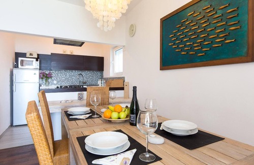Vantacici House | Holiday house Malinska for 1 - 11 persons with 5 bedrooms - Holiday home