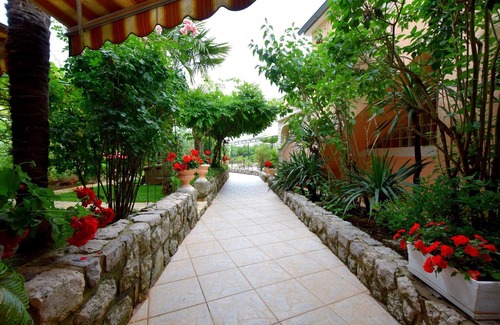 Gabonjin House | Holiday house Malinska for 1 - 6 persons with 3 bedrooms - Holiday home