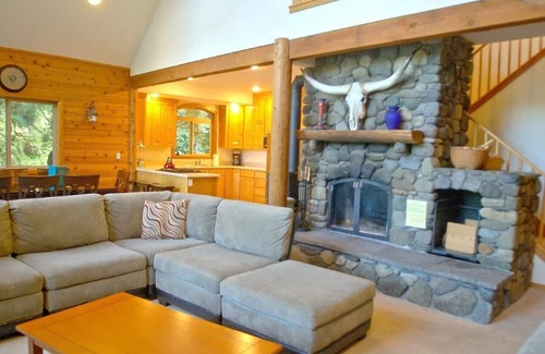 Maple Falls House | Holiday house Maple Falls for 1 - 8 persons with 3 bedrooms - Holiday home