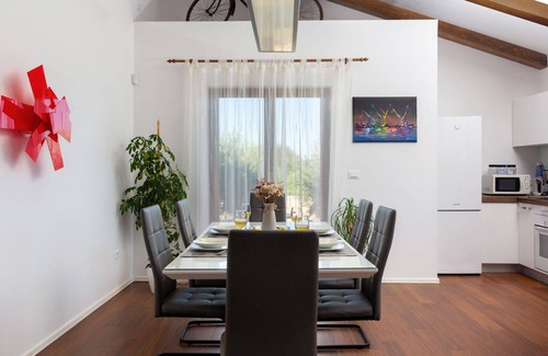 Kavran House | Holiday house Marcana for 1 - 6 persons with 3 bedrooms - Holiday home