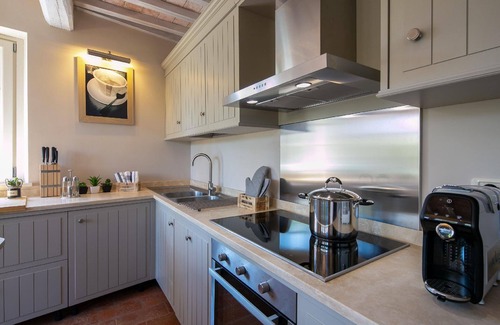 Pietraia House | Holiday house Pierle for 1 - 10 persons with 5 bedrooms - Holiday home