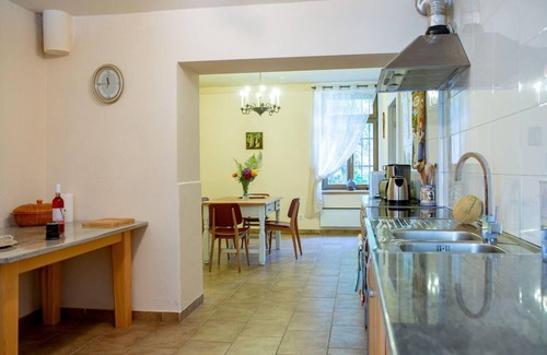Prem House | Holiday house Podgrad for 1 - 12 persons with 6 bedrooms - Holiday apartment in one or multi-family