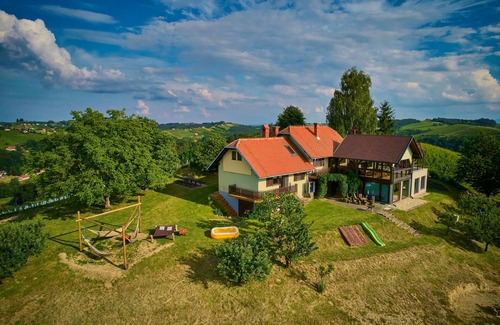 Ljutomer House | Holiday House Podhamer Marijan