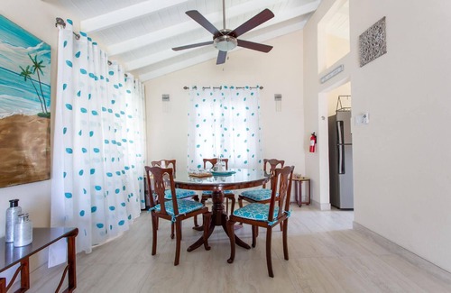 Fitts Village House | Holiday house Sandy Lane for 1 - 4 persons with 2 bedrooms - Holiday house