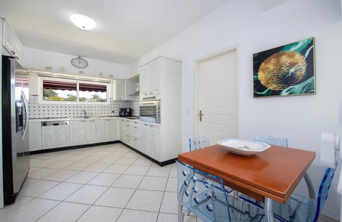 Livadi House | Holiday house Stalos for 2 - 8 persons with 4 bedrooms - Holiday apartment in one or multi-family ho