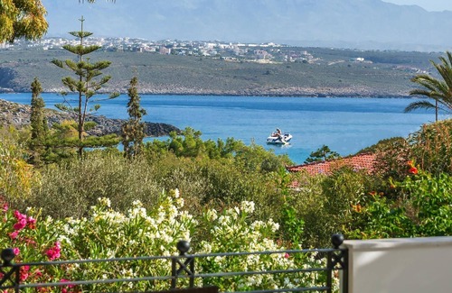 Livadi House | Holiday house Stalos for 2 - 8 persons with 4 bedrooms - Holiday apartment in one or multi-family ho