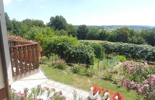 Sveti Tomaz House | Holiday house Sveti Kriz for 1 - 5 persons with 2 bedrooms - Detached holiday house
