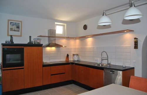 Szolosgyorok House | Holiday house Szõlõsgyörök for 1 - 8 persons with 3 bedrooms - Holiday house