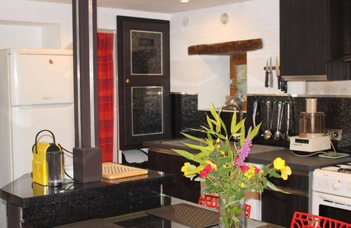 Saint-Pierre-de-Cole House | Holiday house Thiviers for 6 persons with 3 bedrooms - Holiday house
