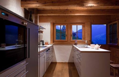 Val d'Illiez Ski Chalet | Holiday house Val-d'Illiez for 1 - 7 persons with 3 bedrooms - Detached holiday house