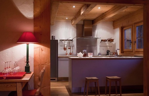 Val d'Illiez Ski Chalet | Holiday house Val-d'Illiez for 1 - 7 persons with 3 bedrooms - Detached holiday house