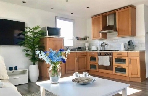 Onderdijk House | Holiday house Wervershoof for 1 - 4 persons with 2 bedrooms - Holiday house