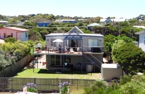 Smiths Beach House | Holiday House with real Holiday Charme in Smiths Beach