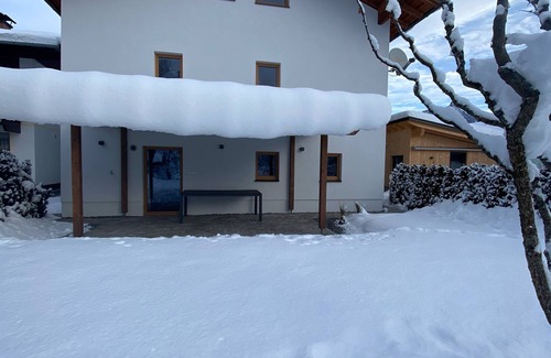 Lechaschau House | Holiday house with garden