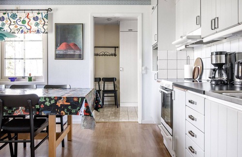 Bolmso Ski Chalet | Holiday house with lake view of Bolmen | SE06030