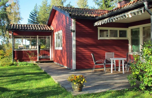 Rejmyre House | Holiday house with lake view in Bränntorp, Rejmyre, Östergötland/Södermanland